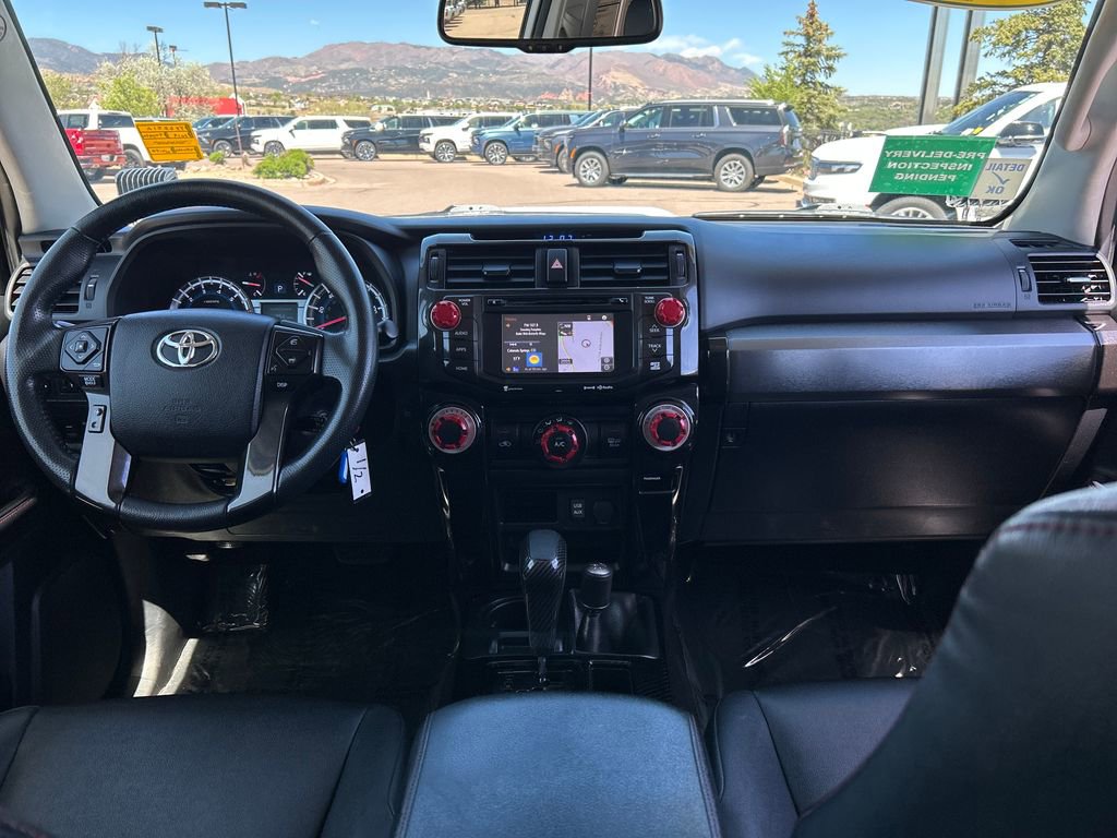 Used 2019 Toyota 4Runner TRD Off-Road Premium AWD/4WD image 6
