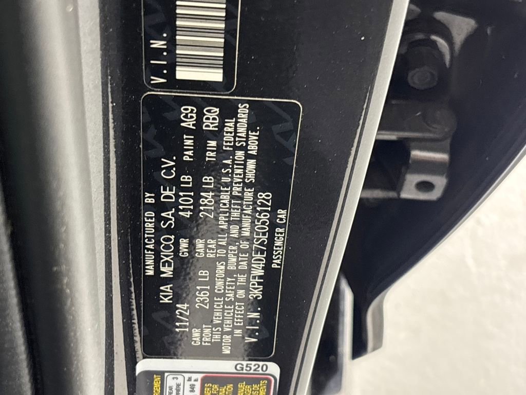 Used 2025 Kia K4 GT-Line image 33