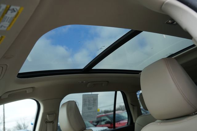 Used 2023 Lincoln Aviator AWD w/ Premium Package image 14