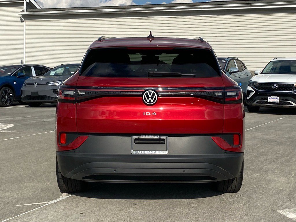 Used 2023 Volkswagen ID.4 Pro S image 4