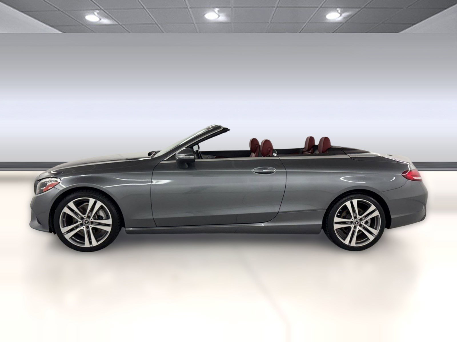 Used 2021 Mercedes-Benz C 300 Cabriolet image 2