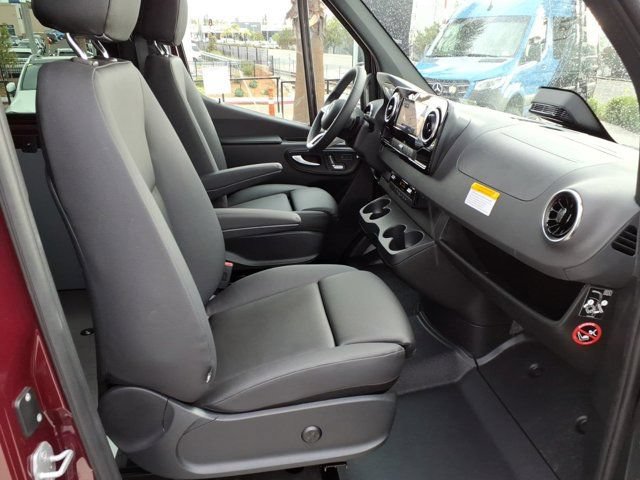 New 2026 Mercedes-Benz Sprinter 2500 image 17