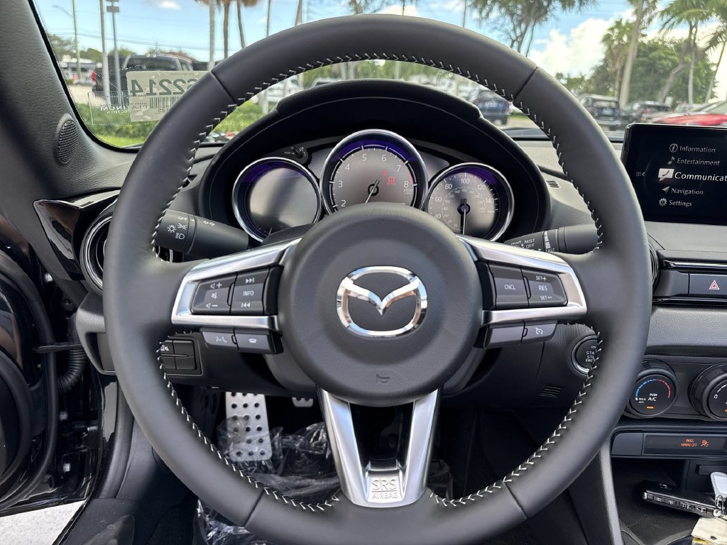 New 2026 MAZDA MX-5 Miata Club w/ Interior Package RWD image 47