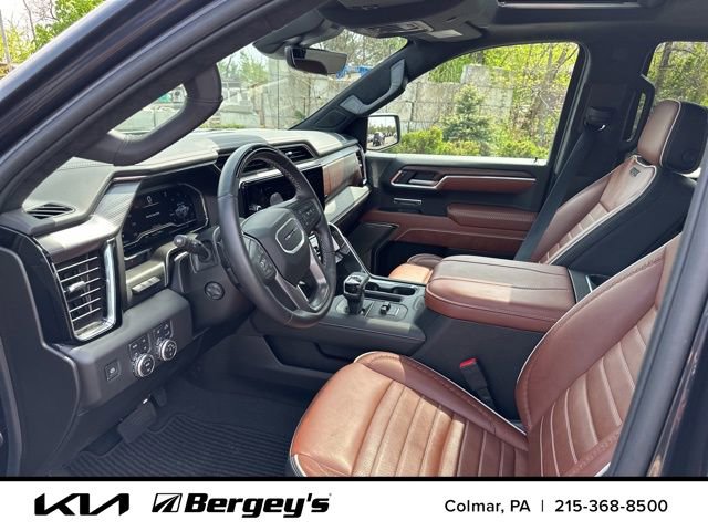 Used 2025 GMC Sierra 1500 Denali Ultimate w/ LPO, Utility Wall Package AWD/4WD image 10