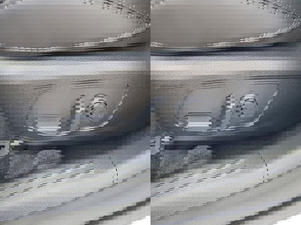 New 2026 Kia K5 EX image 7