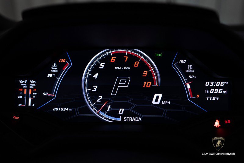 Used 2024 Lamborghini Huracan EVO image 52