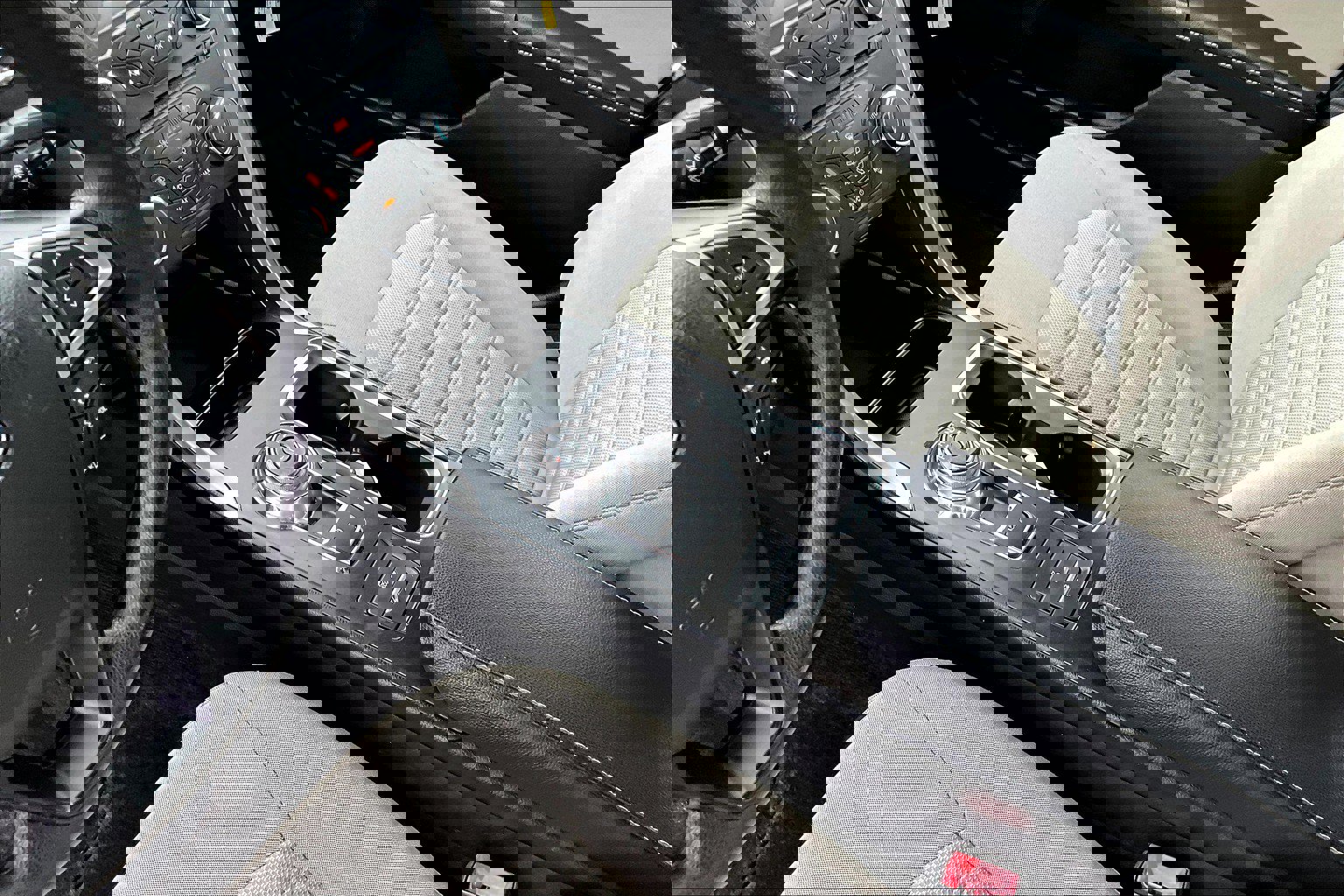 Used 2018 Ford Fusion S image 15