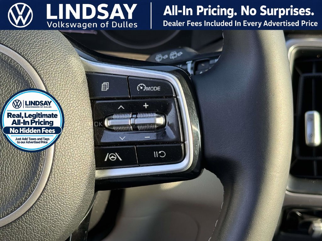 Used 2022 Kia Sorento S w/ Panoramic Sunroof Package AWD/4WD image 23