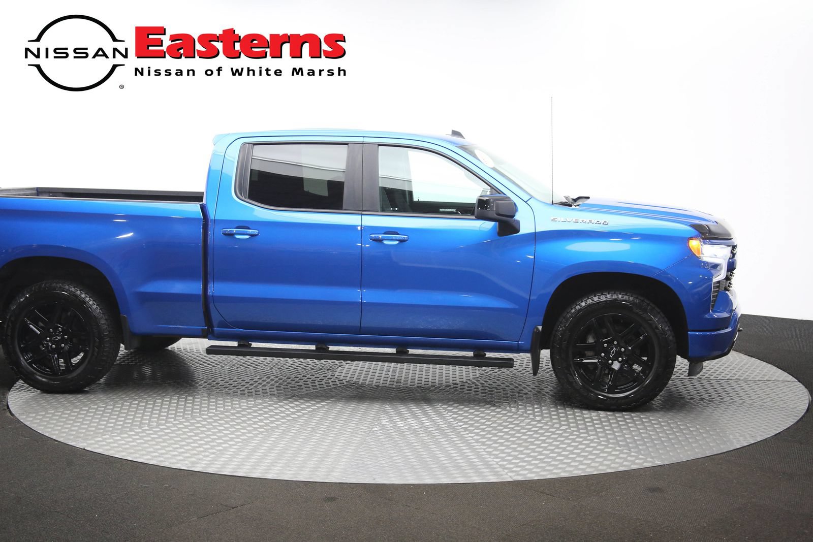 Used 2024 Chevrolet Silverado 1500 RST w/ Protection Package AWD/4WD image 45