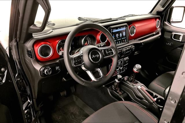 Used 2023 Jeep Gladiator Rubicon w/ Cold Weather Group AWD/4WD image 15