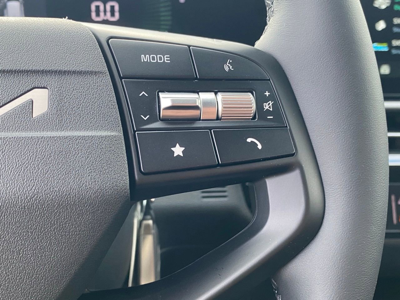 New 2026 Kia Sportage LX image 13