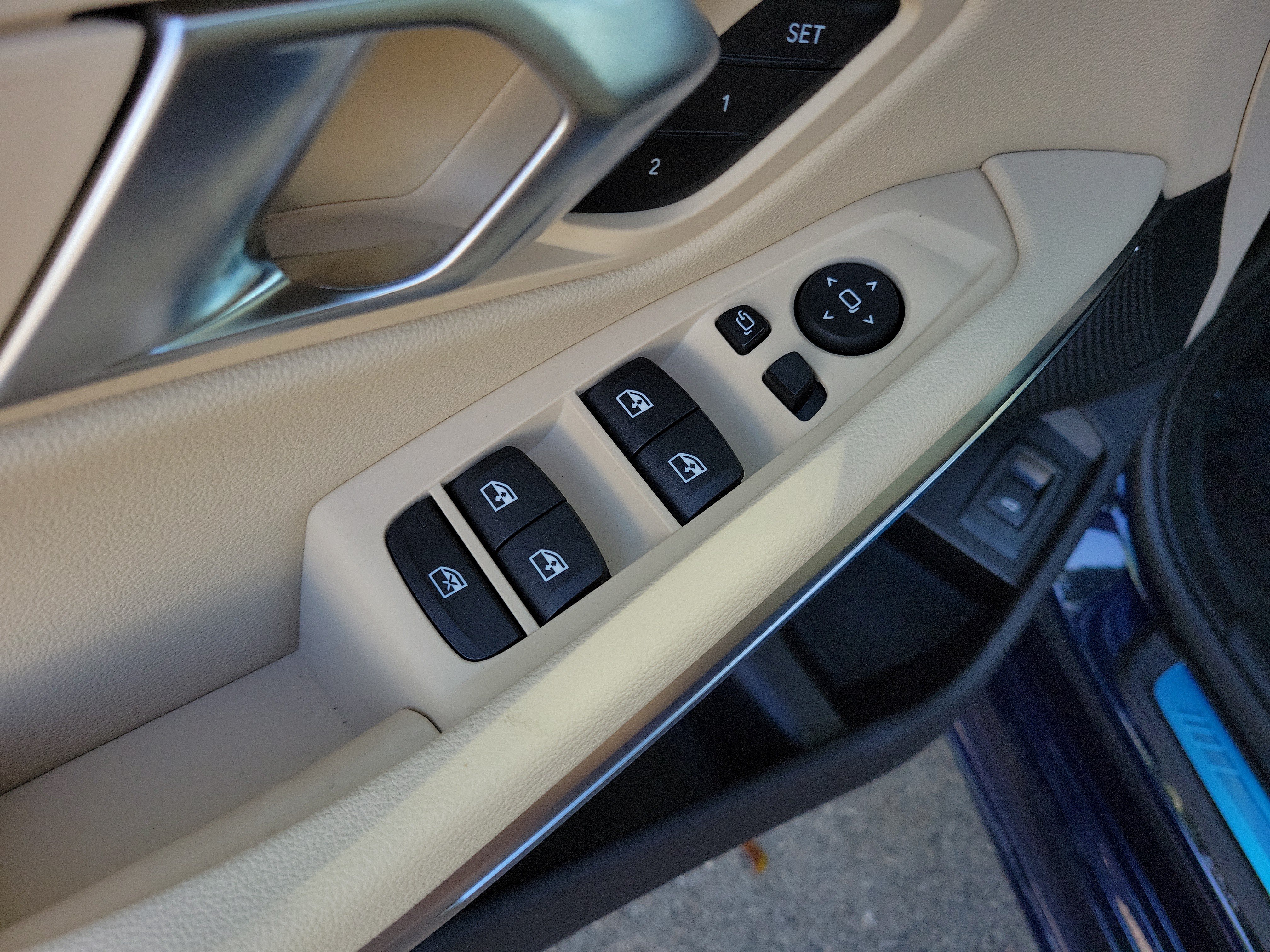 New 2026 BMW 330i Sedan w/ M Sport Package RWD image 21