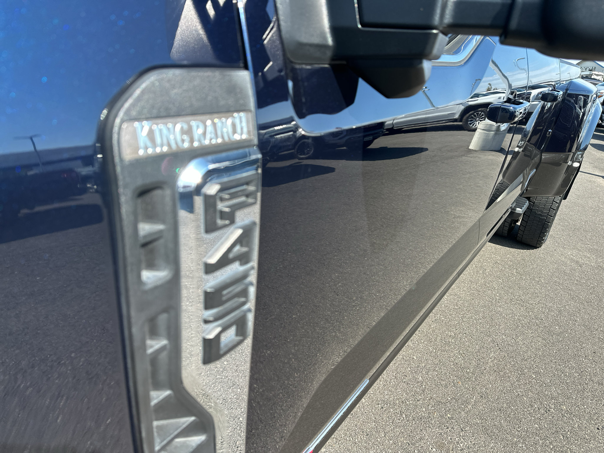 Used 2024 Ford F450 King Ranch w/ FX4 Off-Road Package AWD/4WD image 10