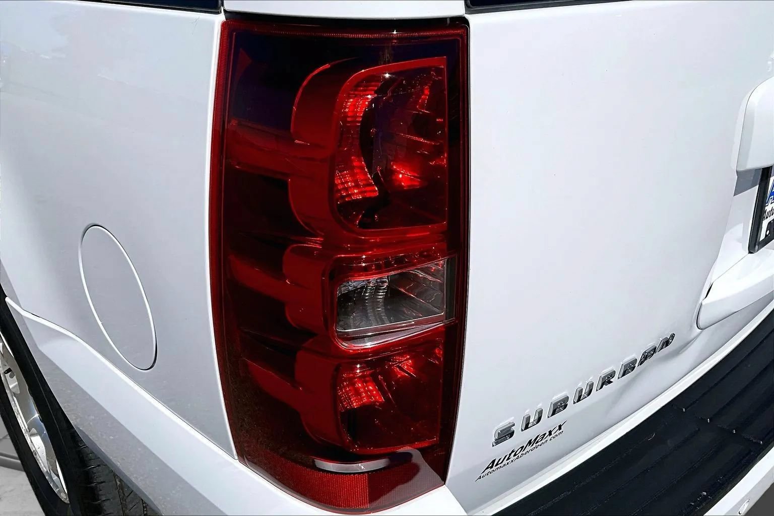 Used 2014 Chevrolet Suburban LS AWD/4WD image 28
