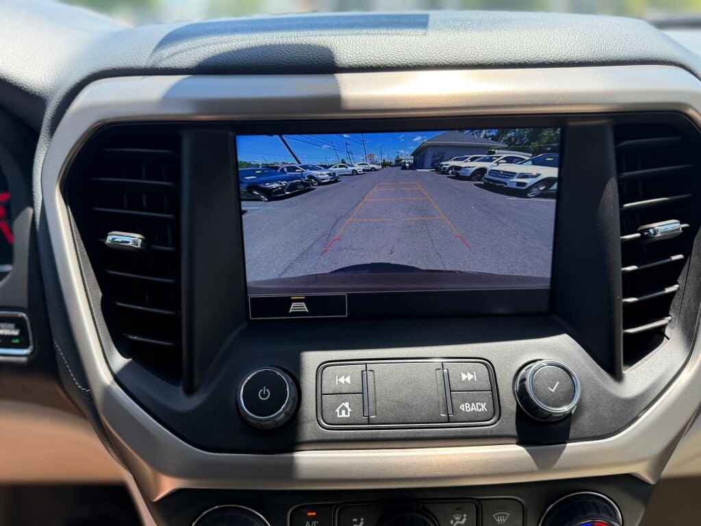 Used 2023 GMC Acadia Denali AWD/4WD image 20