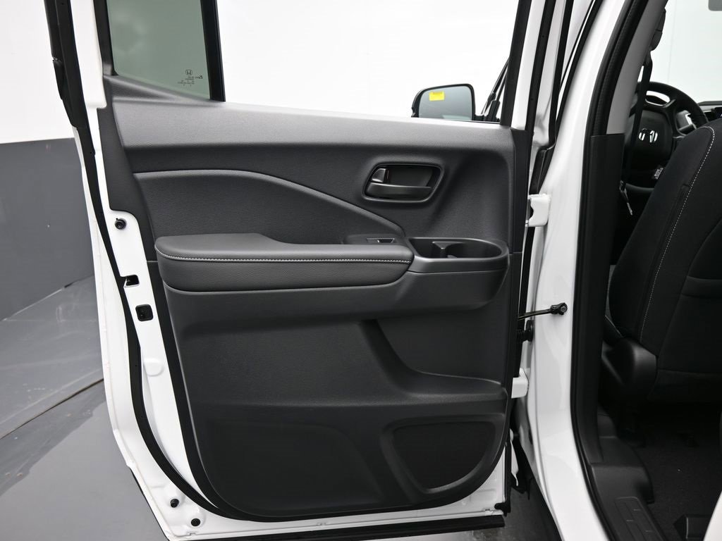 New 2026 Honda Ridgeline Sport image 35