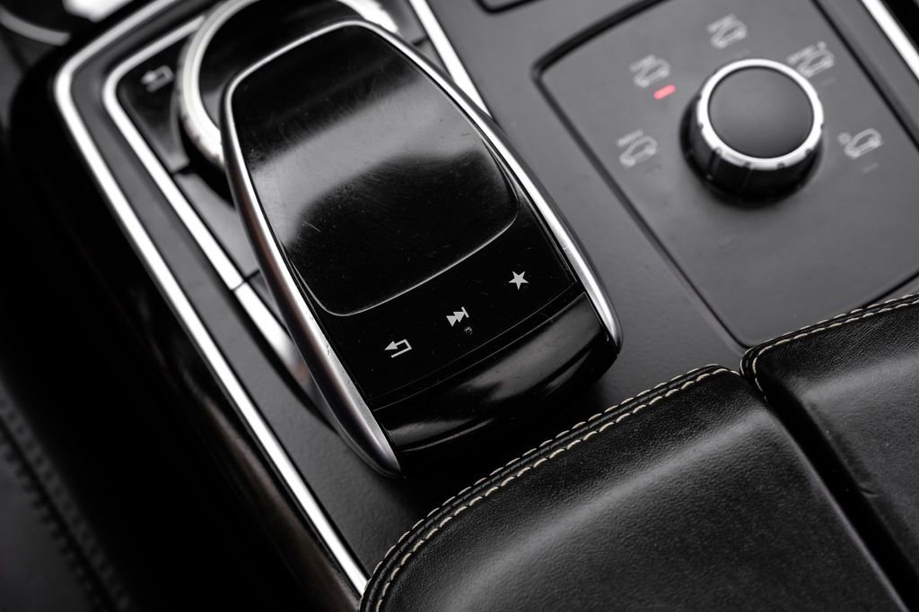 Used 2019 Mercedes-Benz GLS 63 AMG 4MATIC w/ AMG Night Styling Package image 30