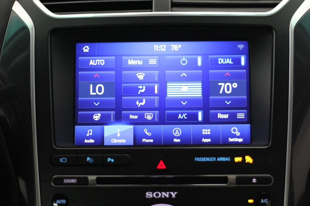 Used 2018 Ford Explorer Platinum AWD/4WD image 22