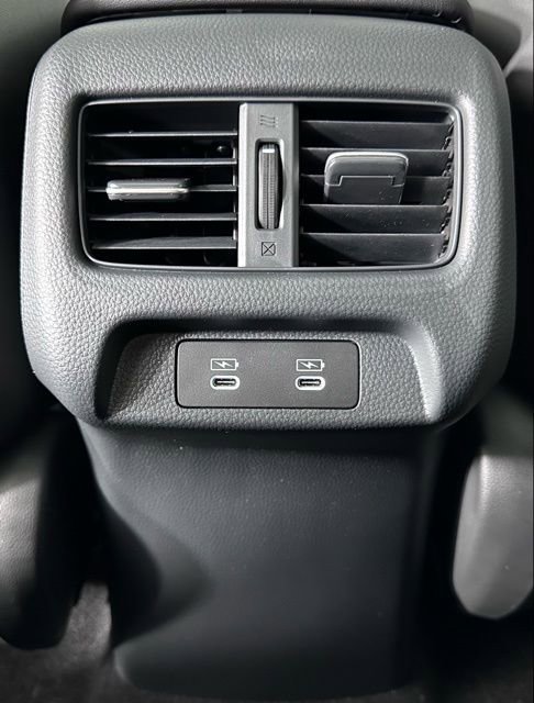 Used 2025 Acura ADX A-Spec image 22