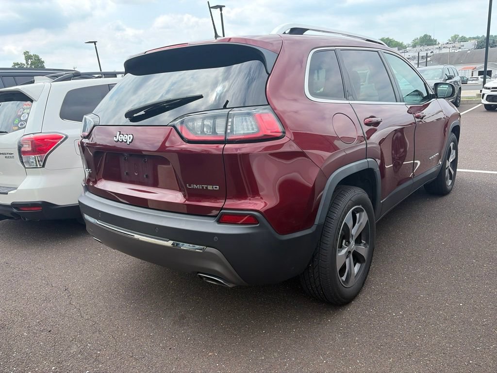 Used 2019 Jeep Cherokee Limited AWD/4WD image 6