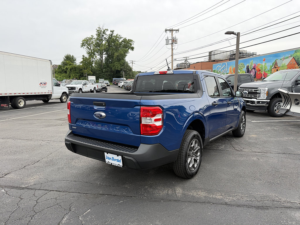 Certified 2023 Ford Maverick XLT FWD image 6