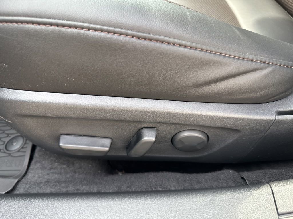 New 2026 MAZDA MAZDA3 Hatchback w/Premium Plus Pkg image 27