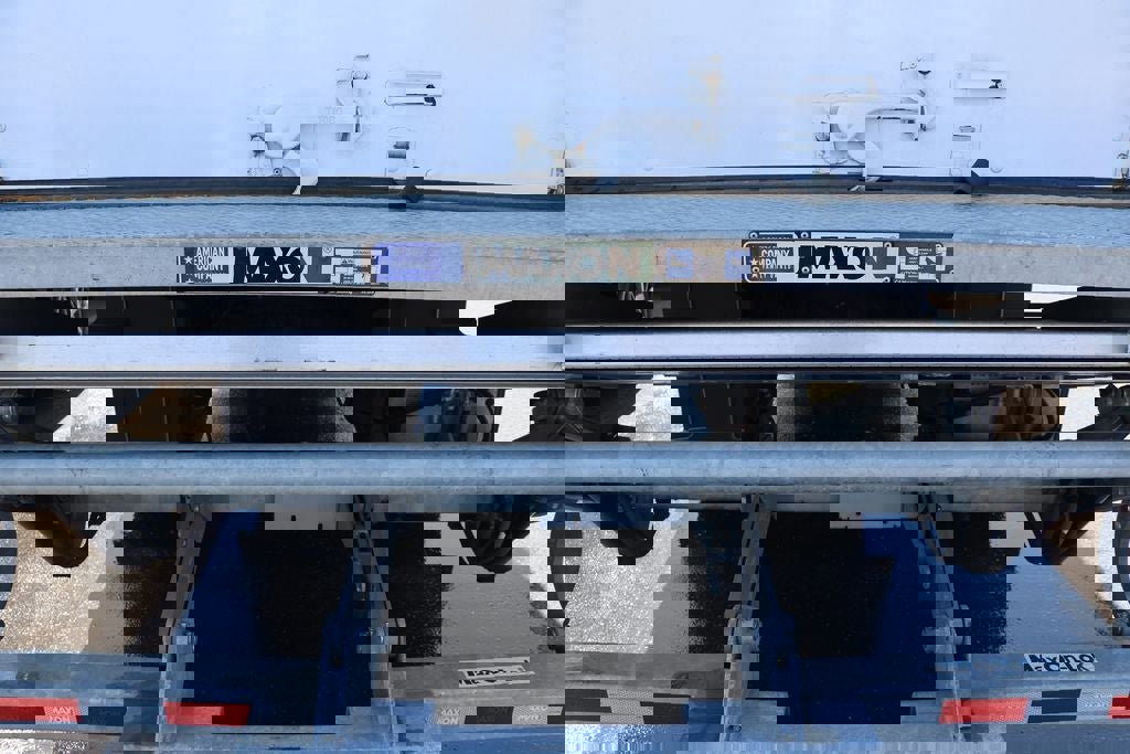 Used 2023 Ford F650 2WD Regular Cab Super Duty image 9