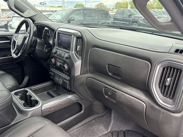 Used 2019 Chevrolet Silverado 1500 LTZ w/ LTZ Plus Package AWD/4WD image 27