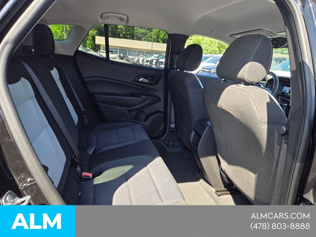 Used 2025 Chevrolet Trax LS FWD image 14