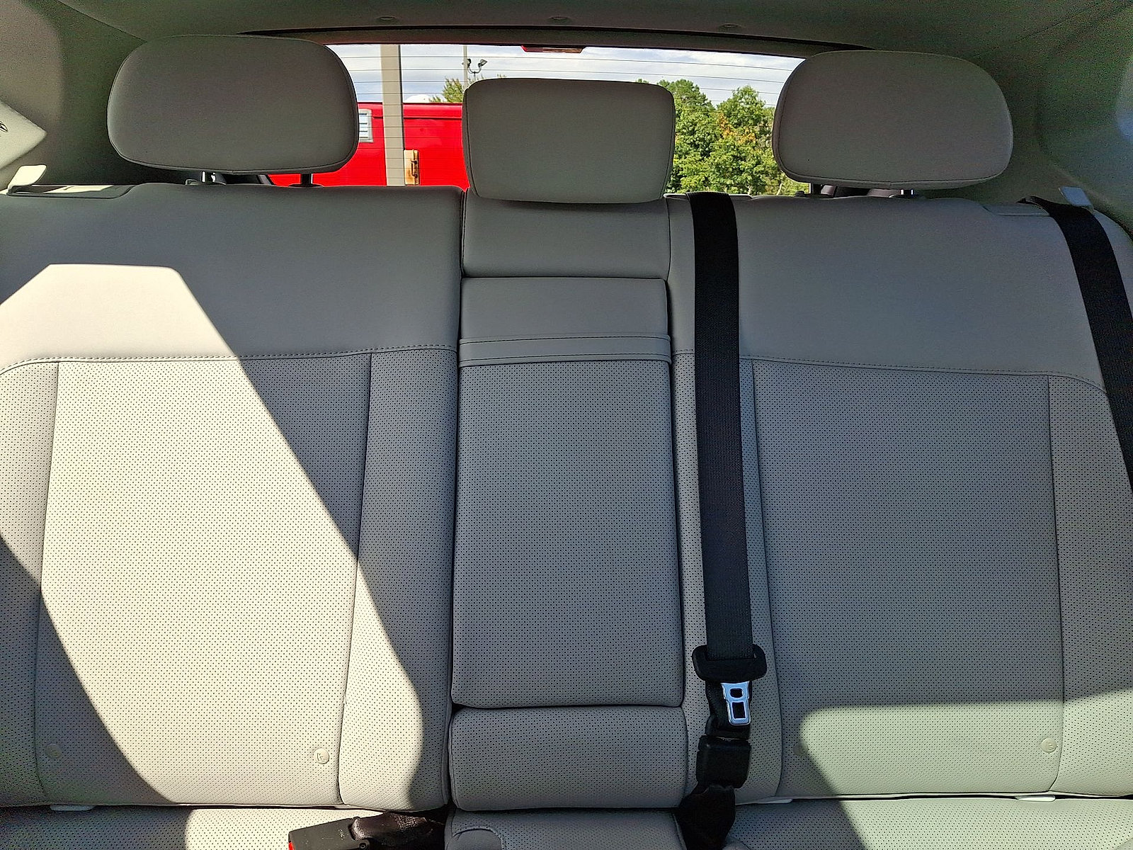 Certified 2024 Hyundai Kona Limited AWD/4WD image 13