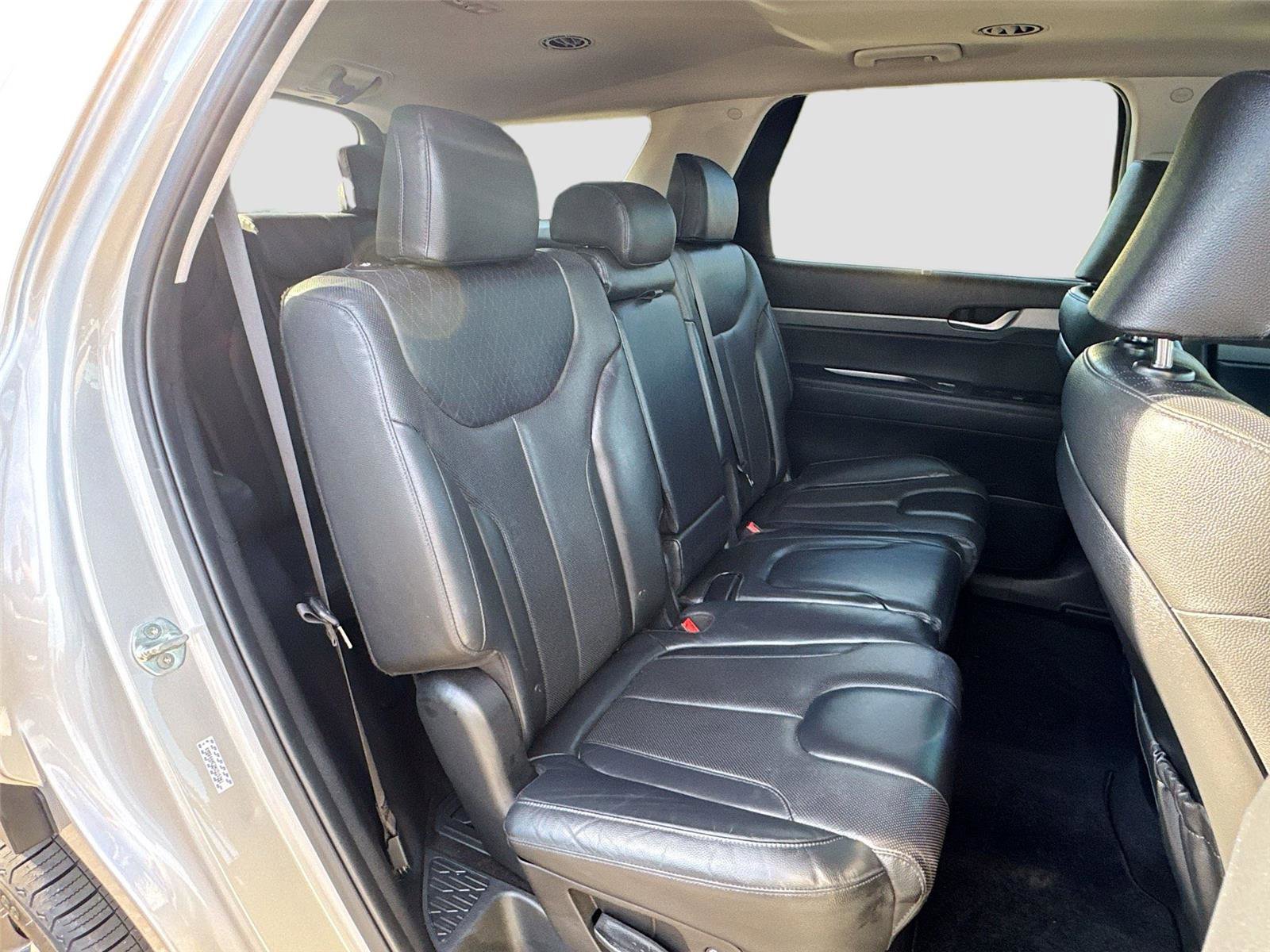Used 2021 Hyundai Palisade SEL w/ Cargo Package image 28
