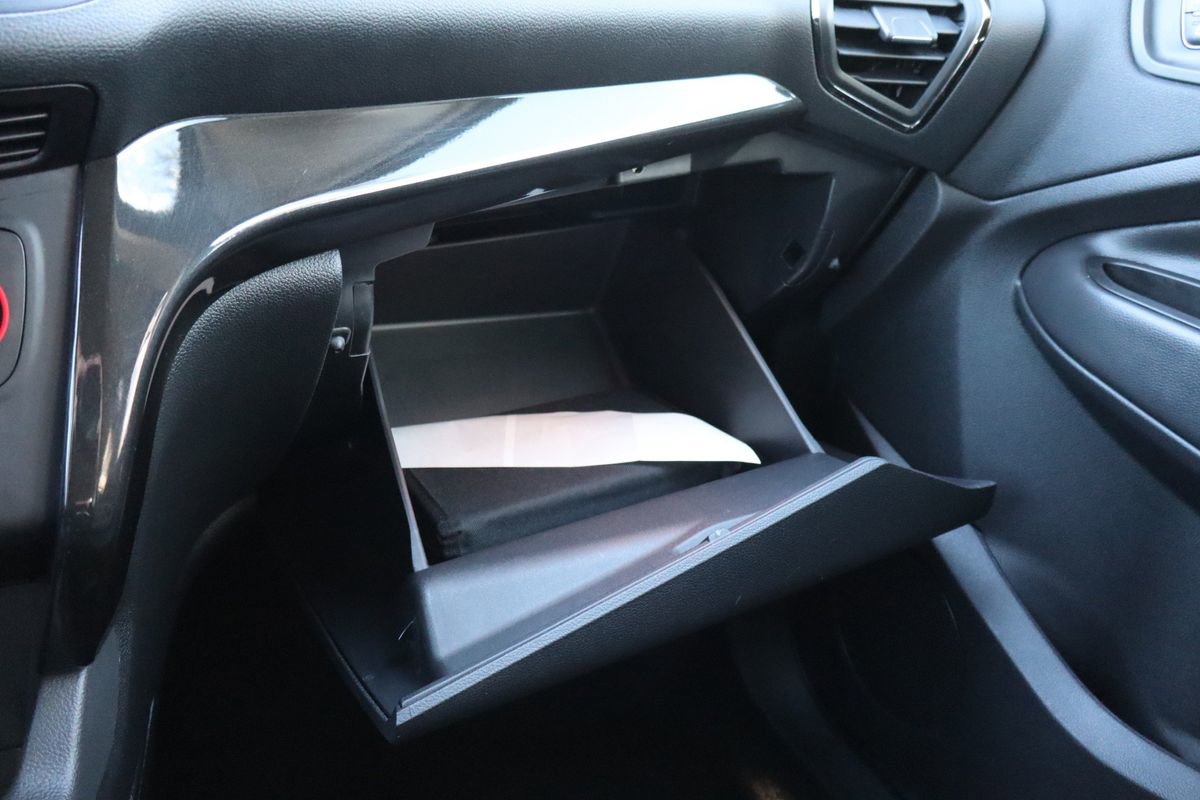 Used 2017 Ford Escape Titanium image 37