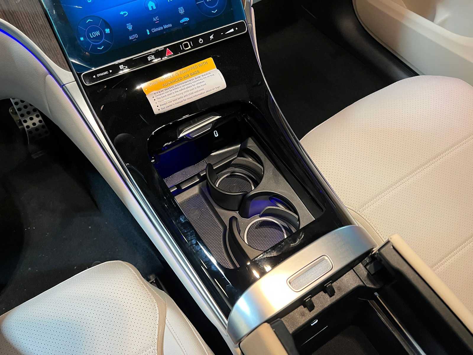 New 2027 Mercedes-Benz GLC 300 4MATIC image 35
