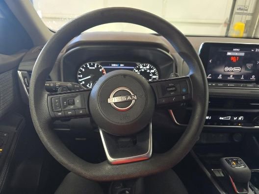 Used 2023 Nissan Rogue SV image 6