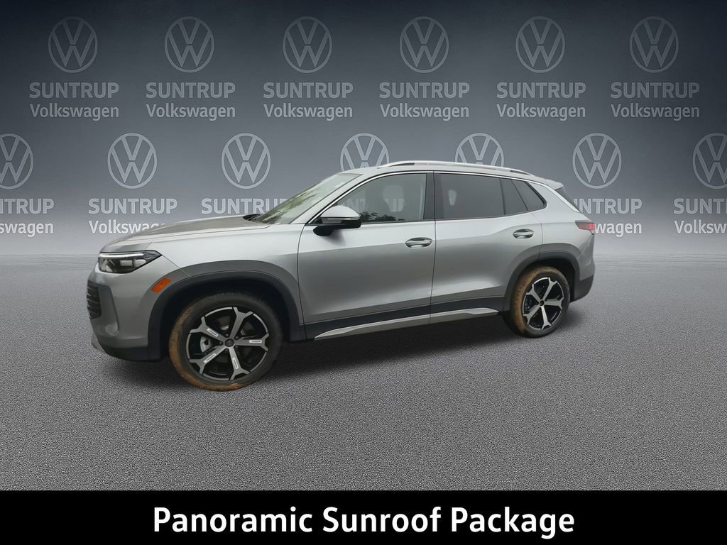 New 2025 Volkswagen Tiguan SE image 8