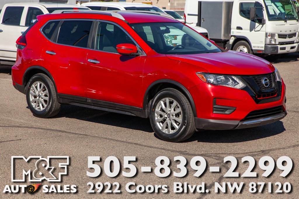 Used 2017 Nissan Rogue SV