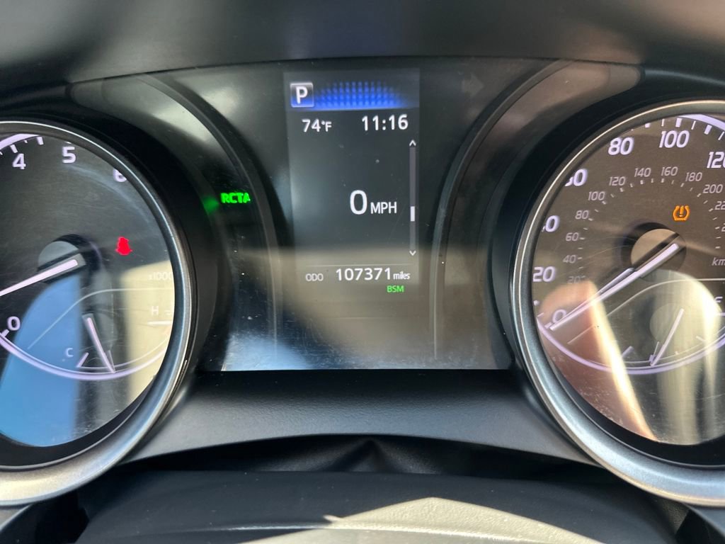 Used 2023 Toyota Camry SE w/ Convenience Package image 17