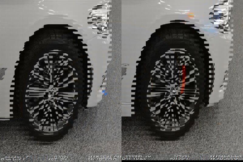 Used 2020 BMW 530e image 44