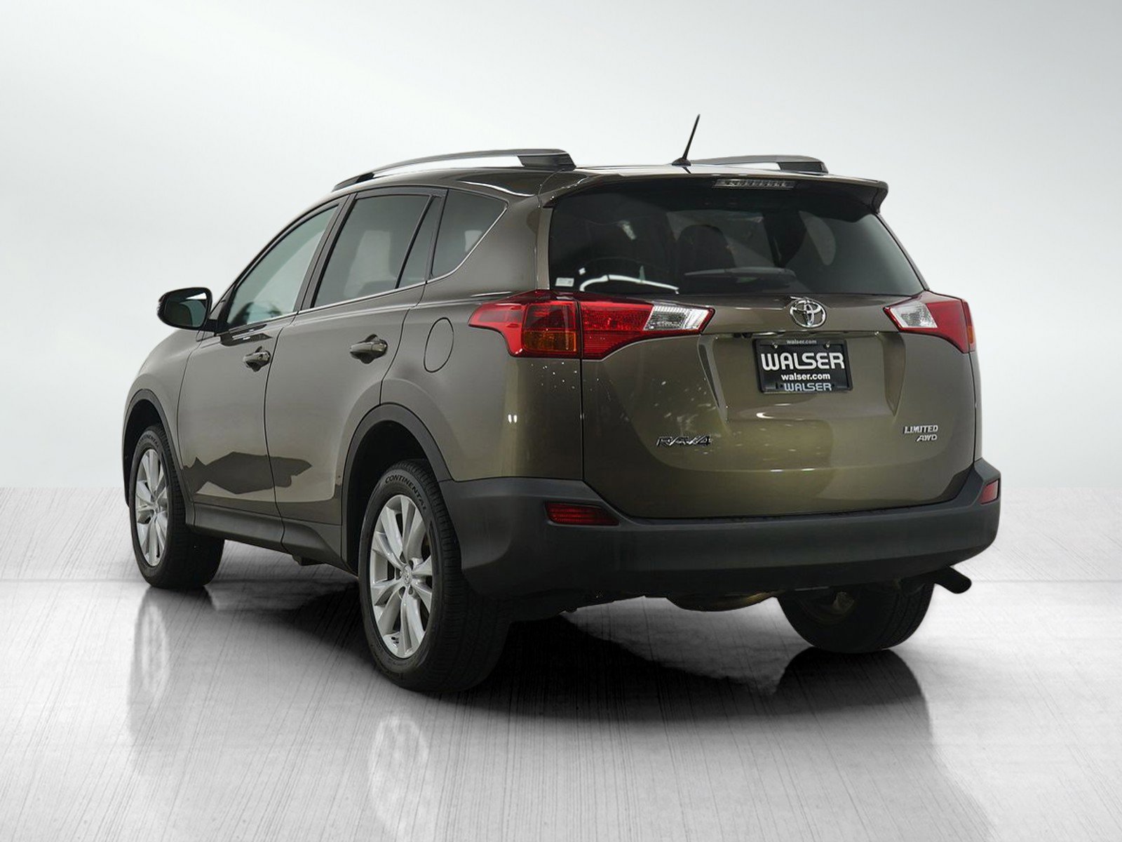 Used 2013 Toyota RAV4 Limited image 3