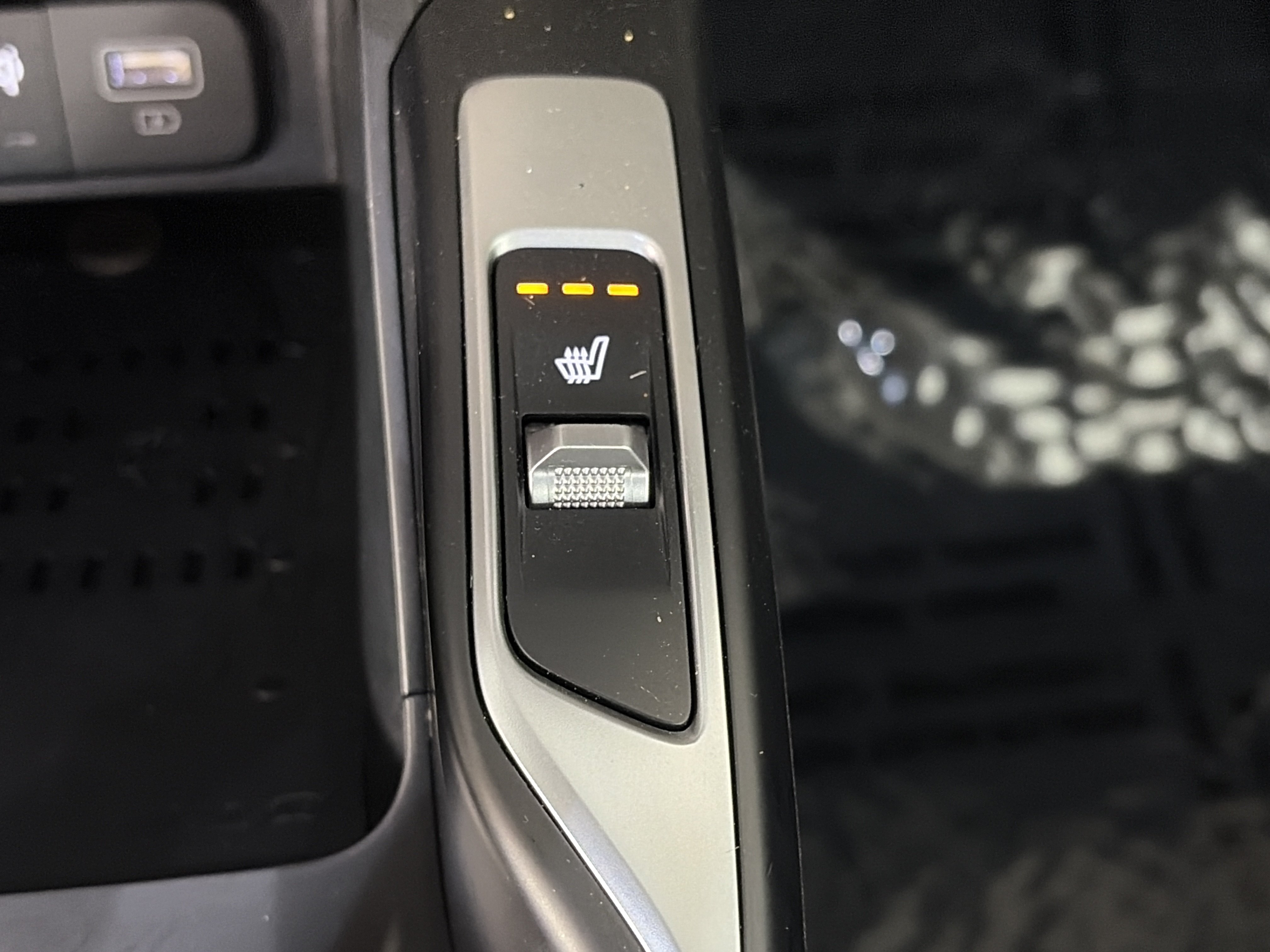 Certified 2023 Kia Sorento EX w/ Panoramic Sunroof Package FWD image 27