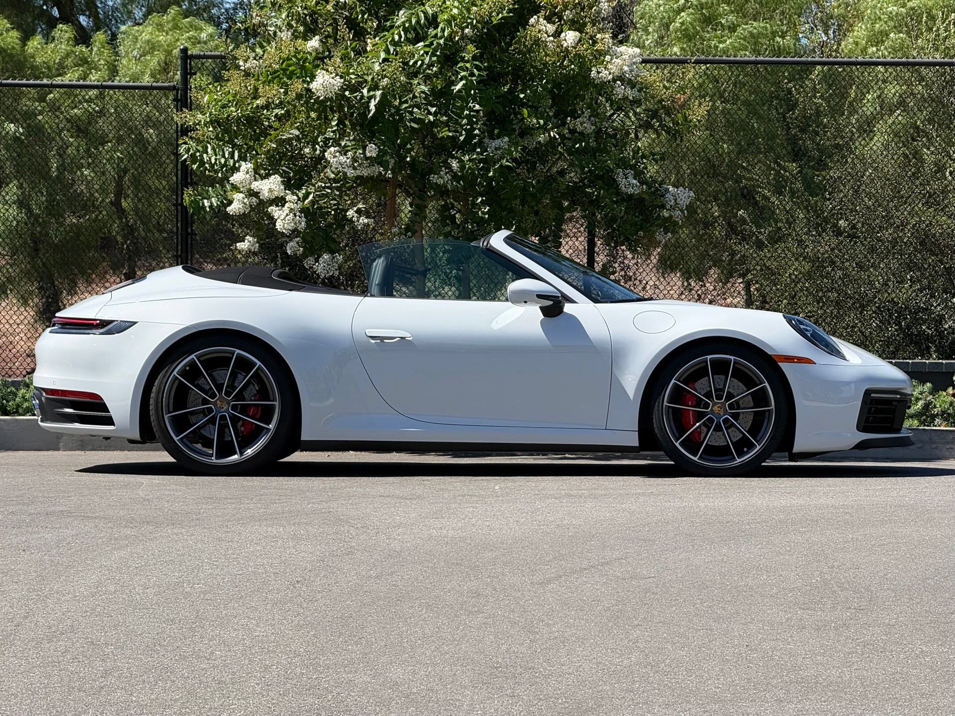 Certified 2022 Porsche 911 Carrera 4S w/ Sport Package AWD/4WD image 8
