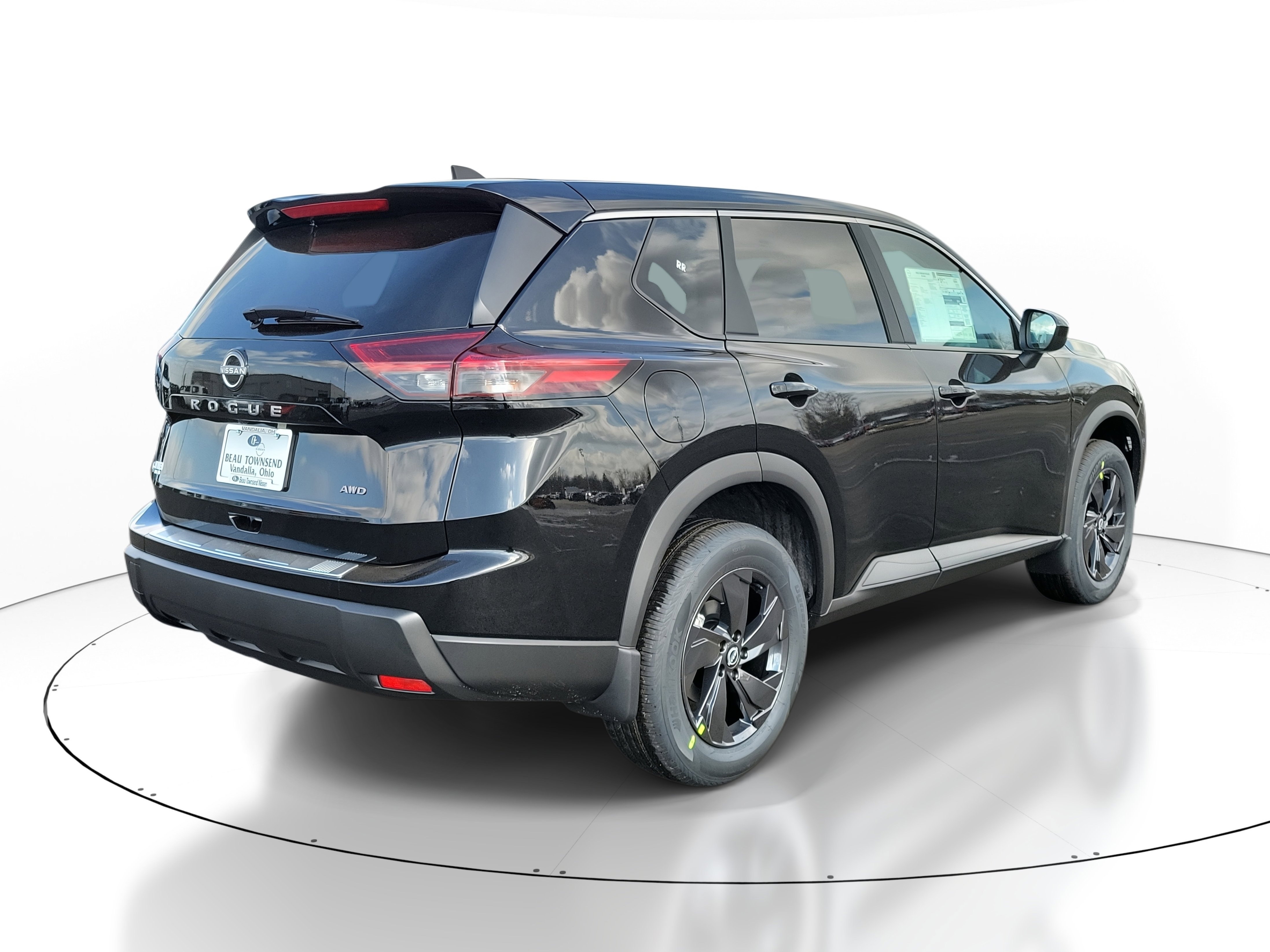 New 2026 Nissan Rogue SV w/ Cold Weather Package image 4