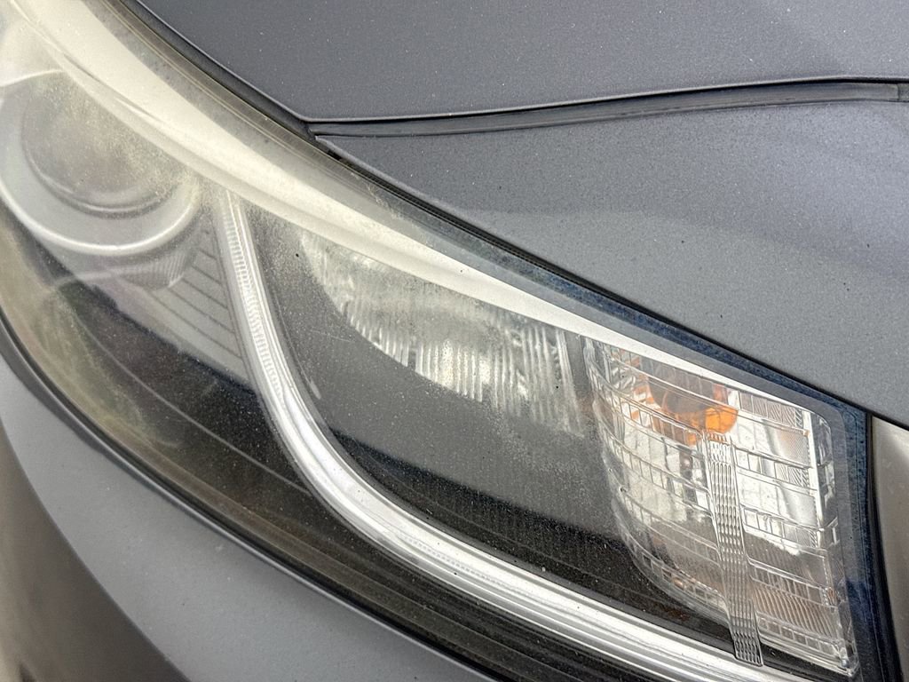 Used 2018 Kia Sedona EX image 37