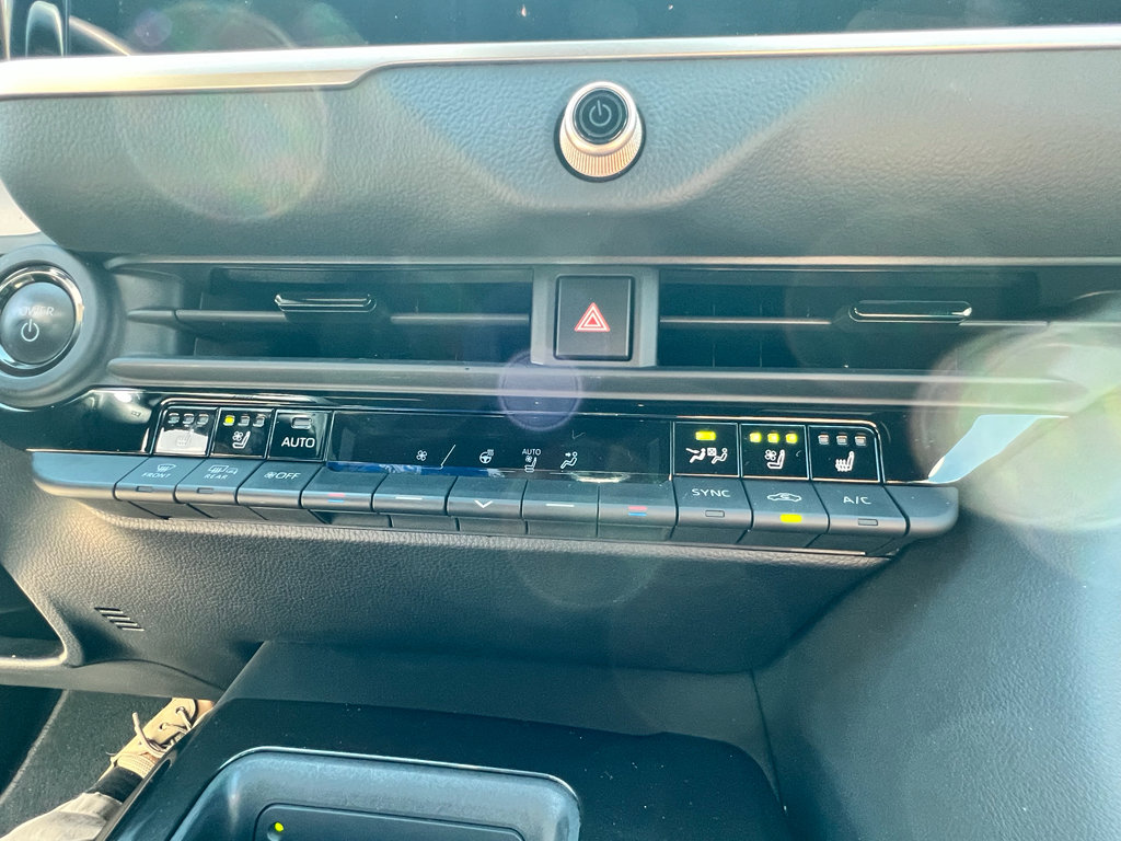 Used 2025 Toyota Crown XLE image 24