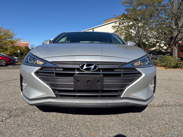 Used 2019 Hyundai Elantra SE w/ Cargo Package FWD image 2