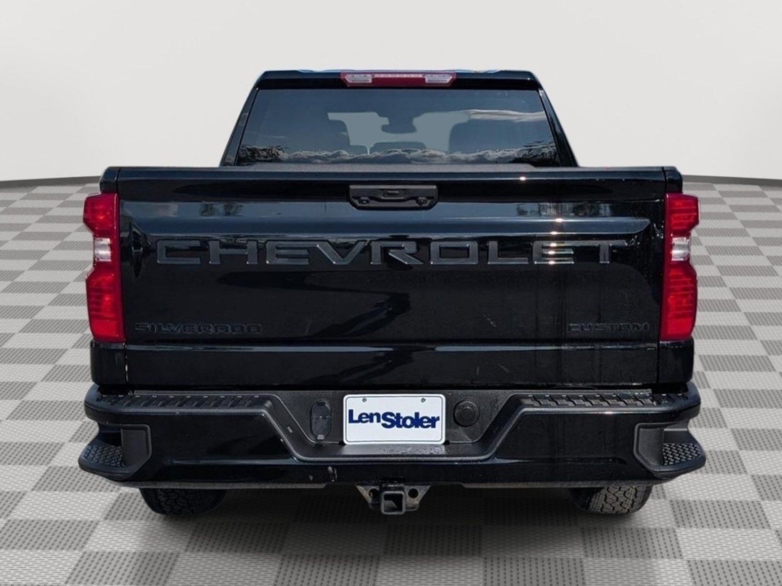 Used 2024 Chevrolet Silverado 1500 Custom w/ Turbomax Blackout Package AWD/4WD image 4