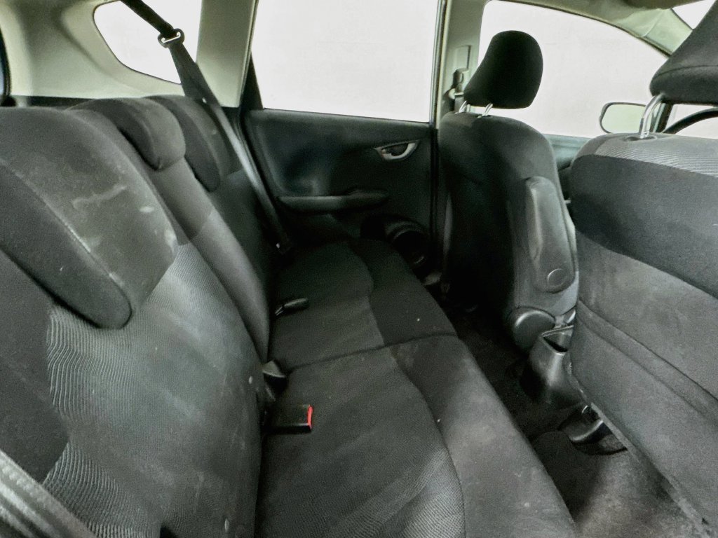Used 2011 Honda Fit Sport image 29