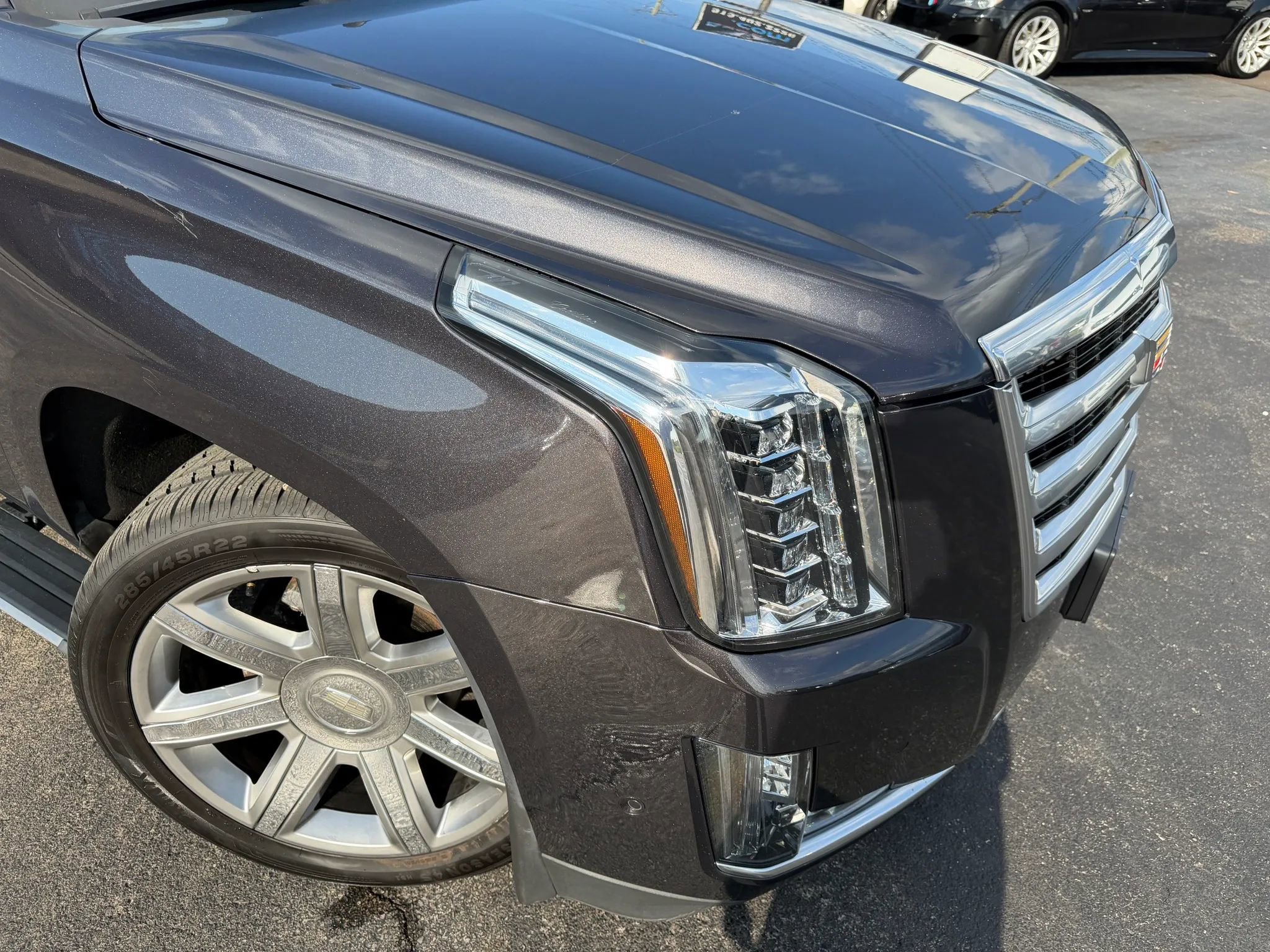 Used 2017 Cadillac Escalade Premium Luxury AWD/4WD image 57