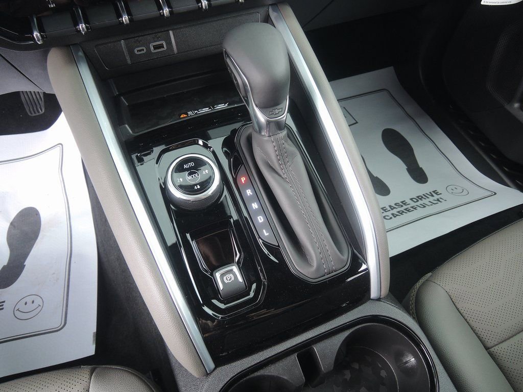 New 2025 Chevrolet Colorado ZR2 w/ Technology Package image 21