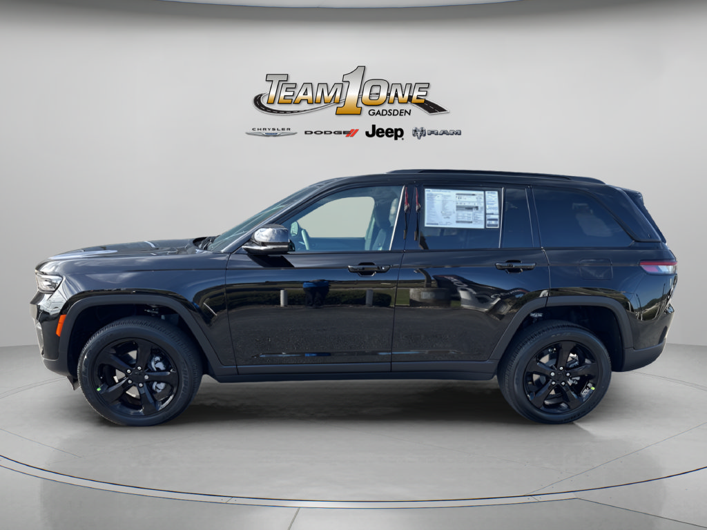 New 2025 Jeep Grand Cherokee 4WD image 5